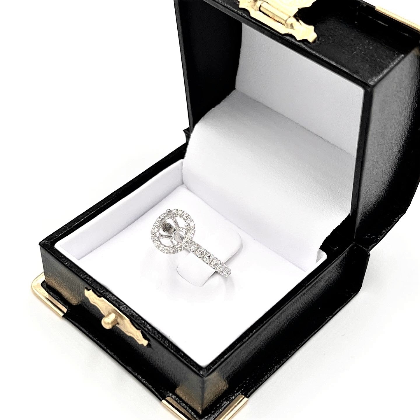 platinum engagement ring setting