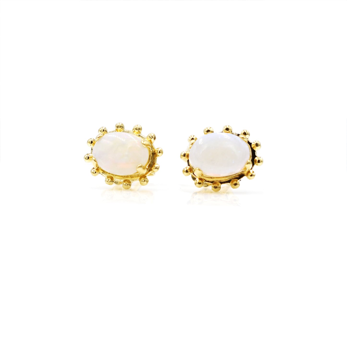 gold earrings