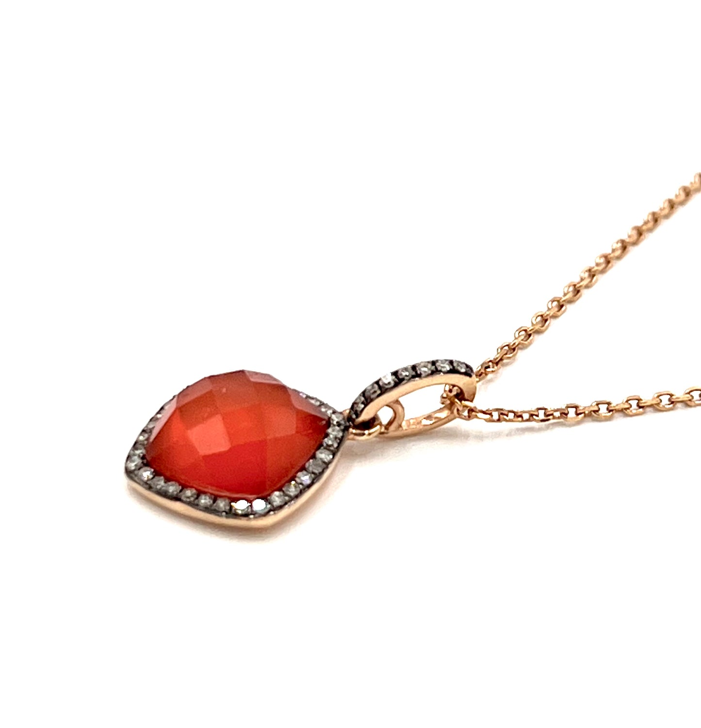 Agathe & Diamond Pendant