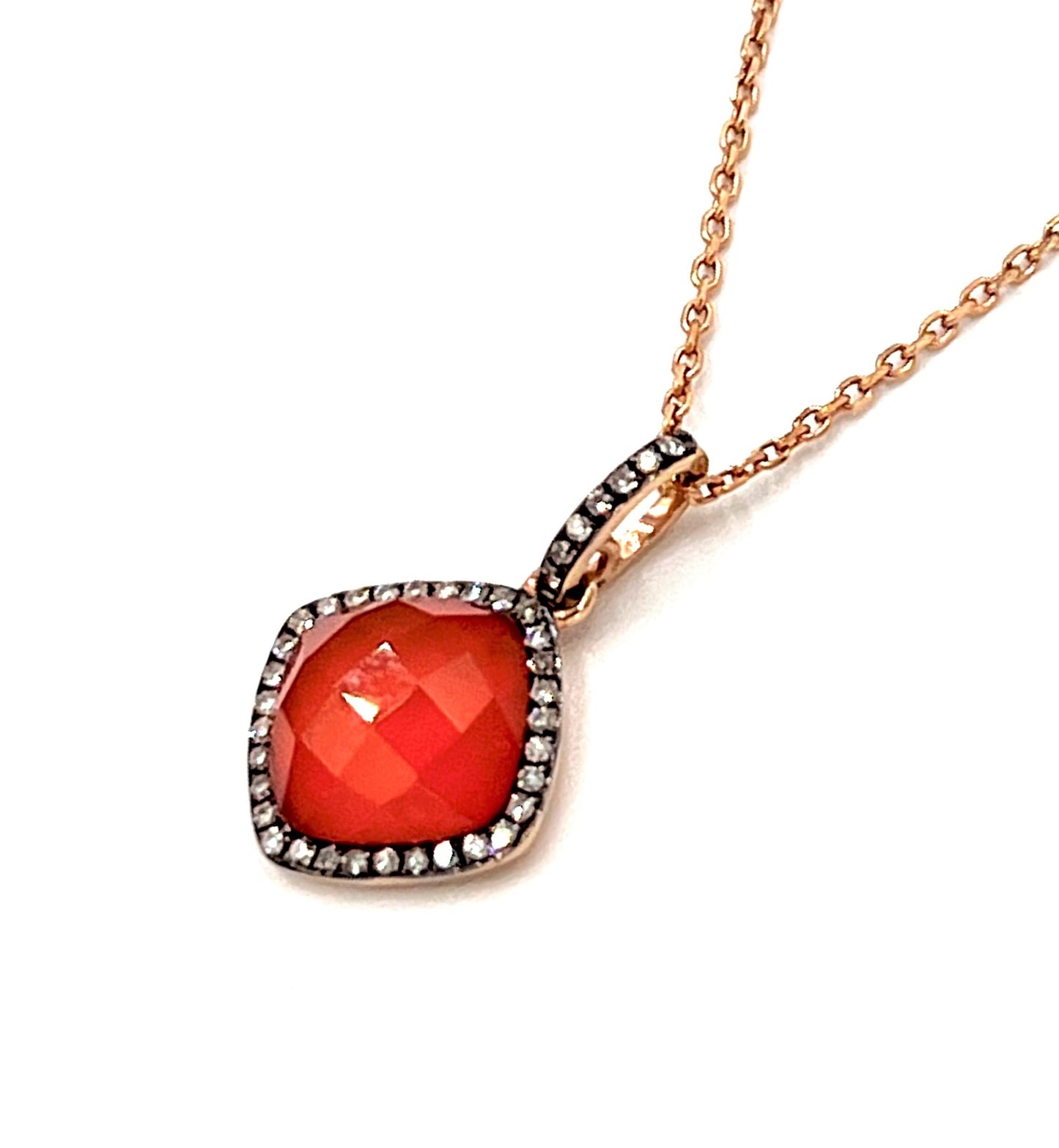 agathe & diamond pendant