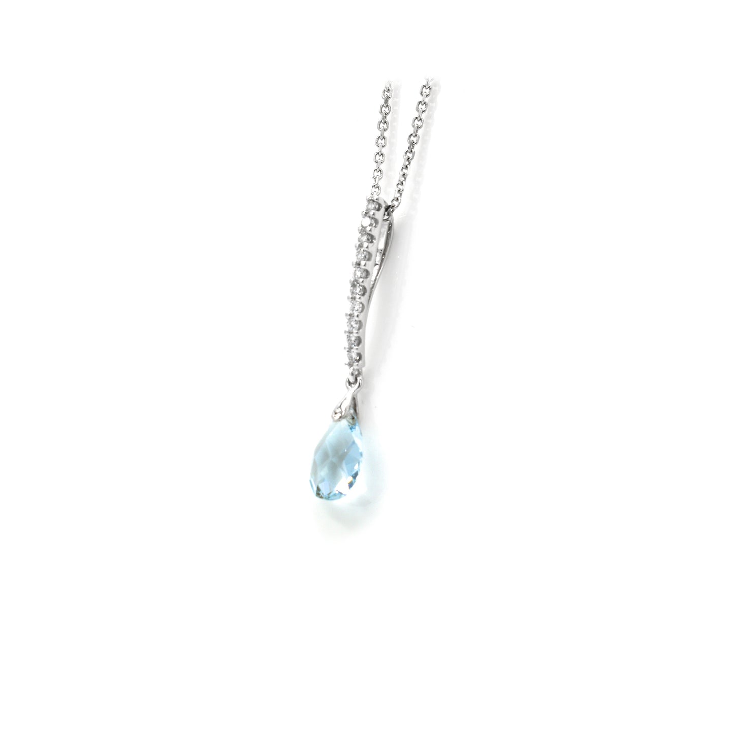 14k aquamarine pendant