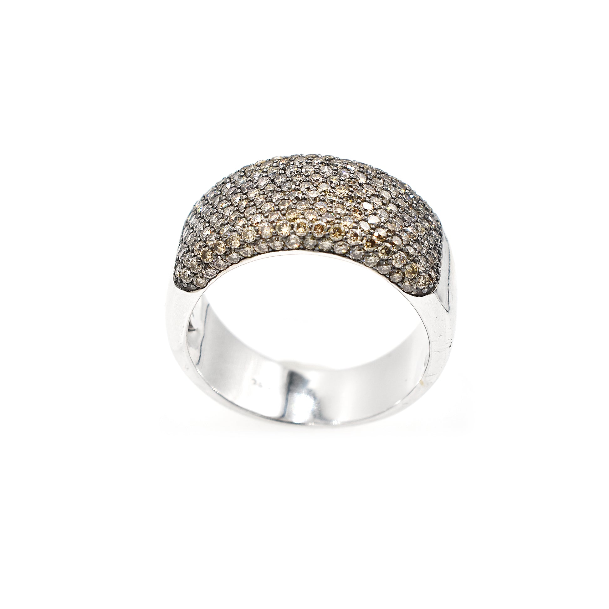 18k wide diamond band